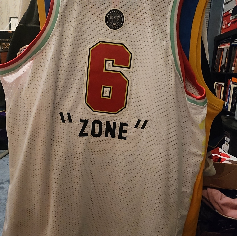 Men's White Basketball Jersey